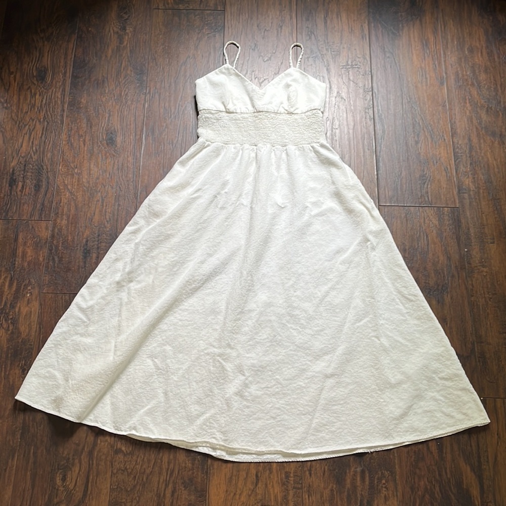 Zara Cream Maxi Dress - Picture 4 of 10